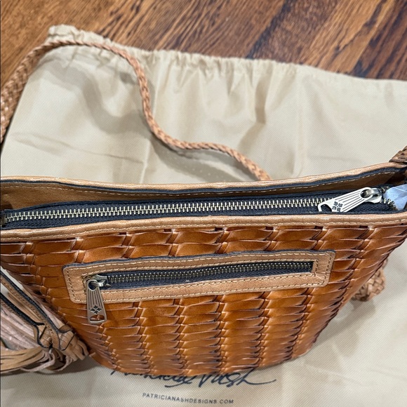 Patricia Nash Tan Woven Leather Crossbody Bag - Picture 4 of 4